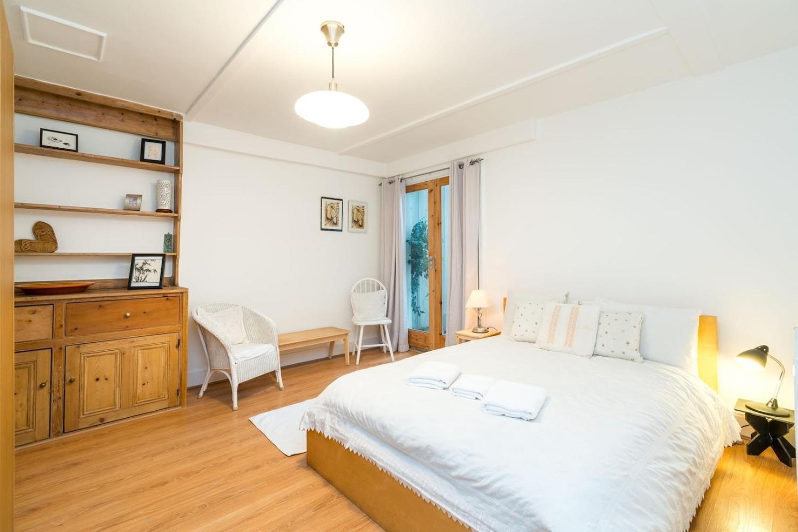 New Stylish 1 Bedroom Flat With Garden | London Bagian luar foto